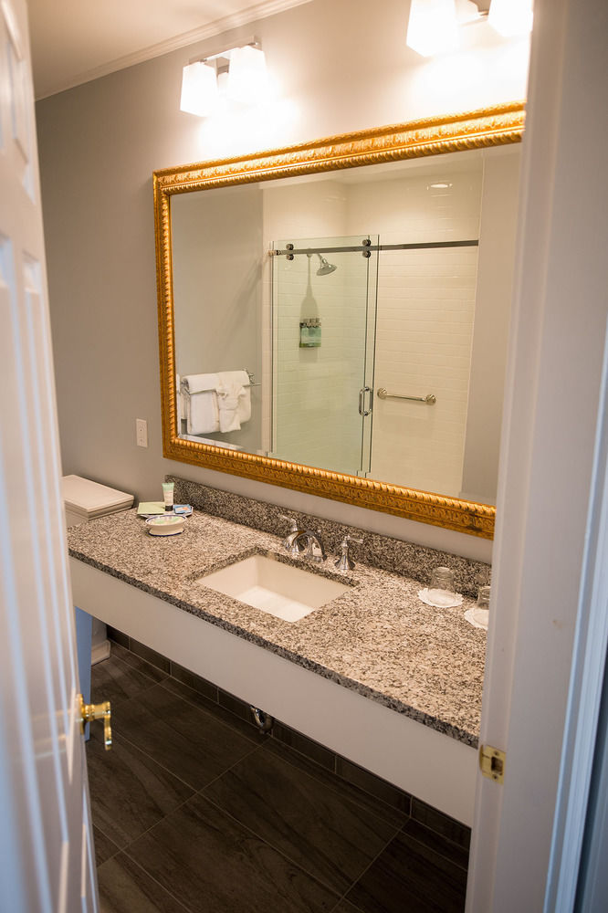 Inn The At Ocean's Edge 4*